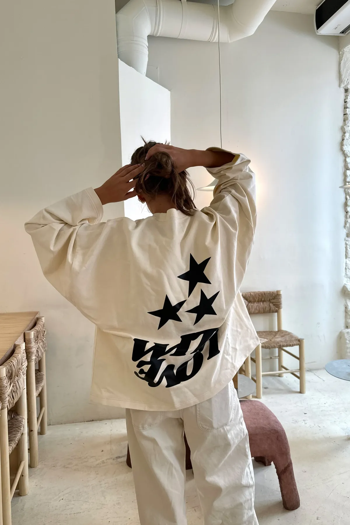 Scuffers Crewneck^Com Ecru Sweatshirt