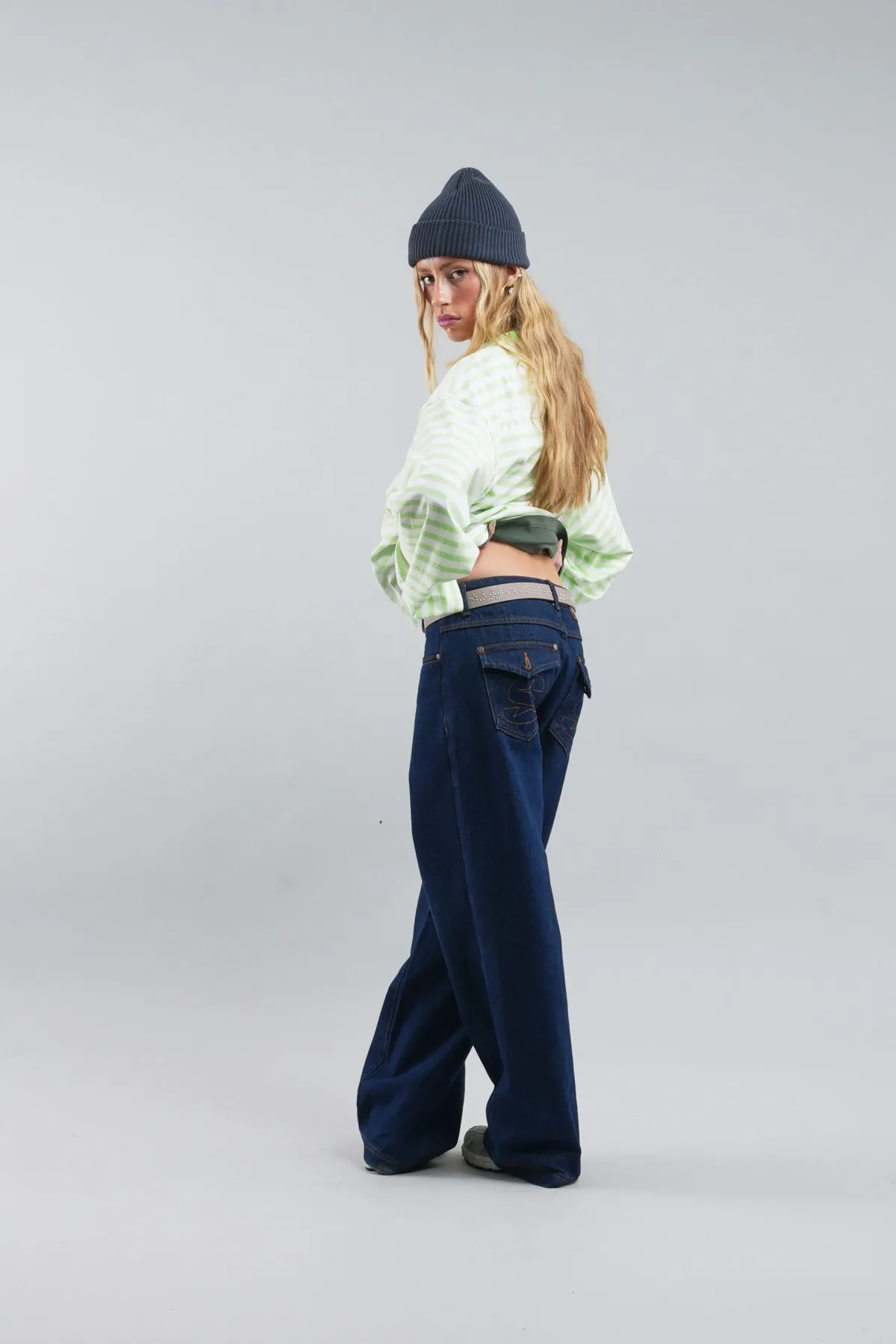 Scuffers Long Sleeves^Curator Green & White Longsleeve