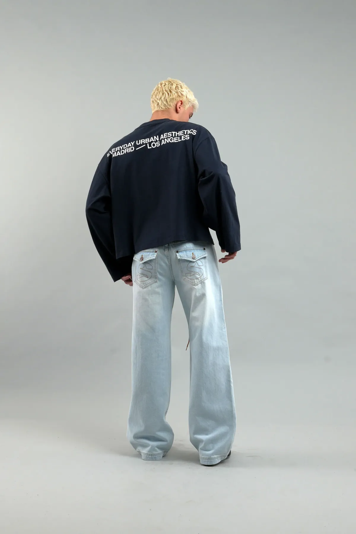 Scuffers Long Sleeves^Curator Navy Longsleeve