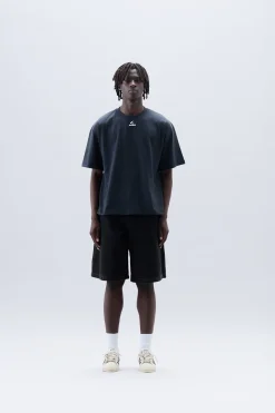 Scuffers T-shirts^Familia Dark T-Shirt