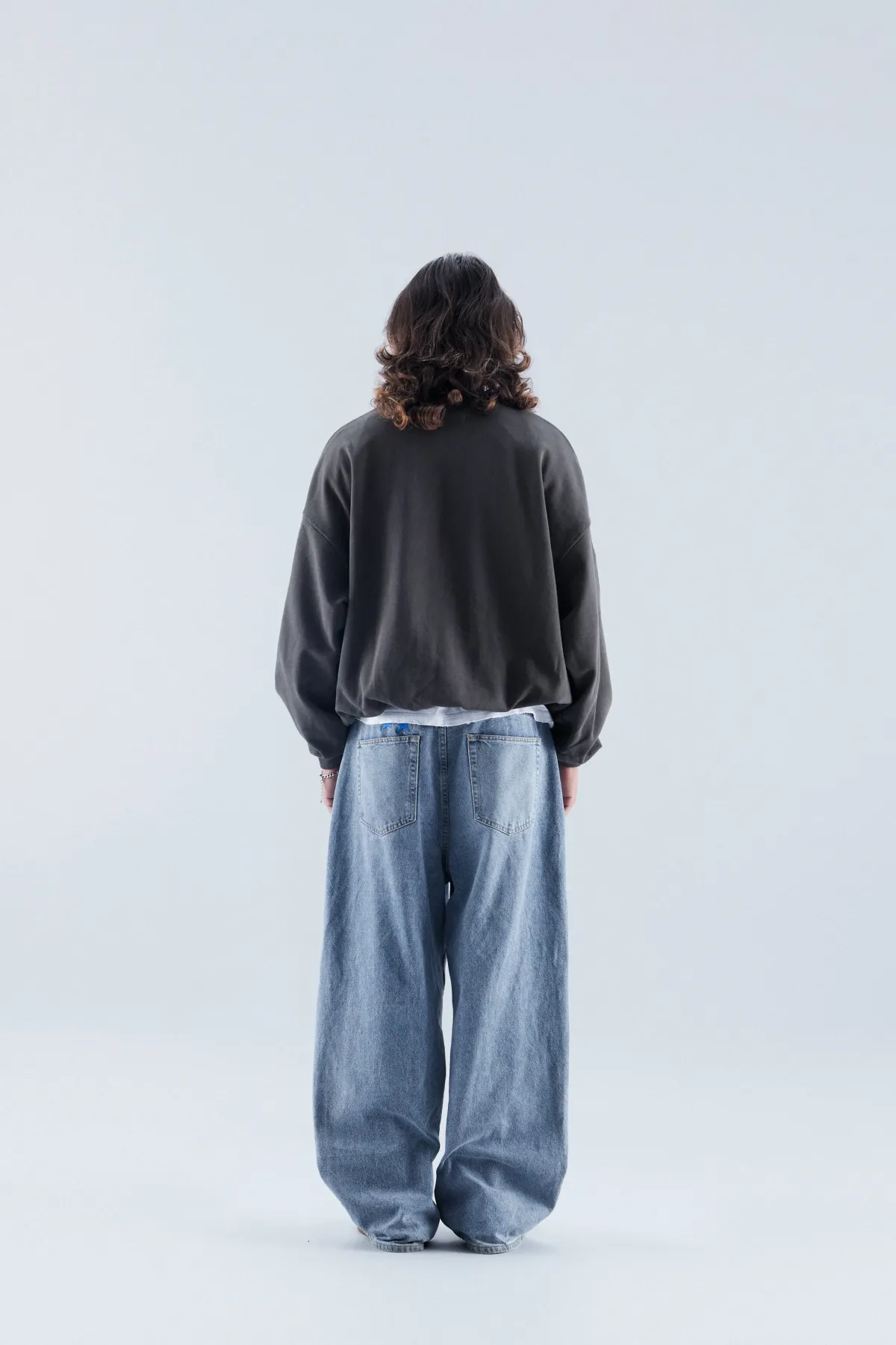 Scuffers Crewneck^Los Angeles Dark Grey Crewneck