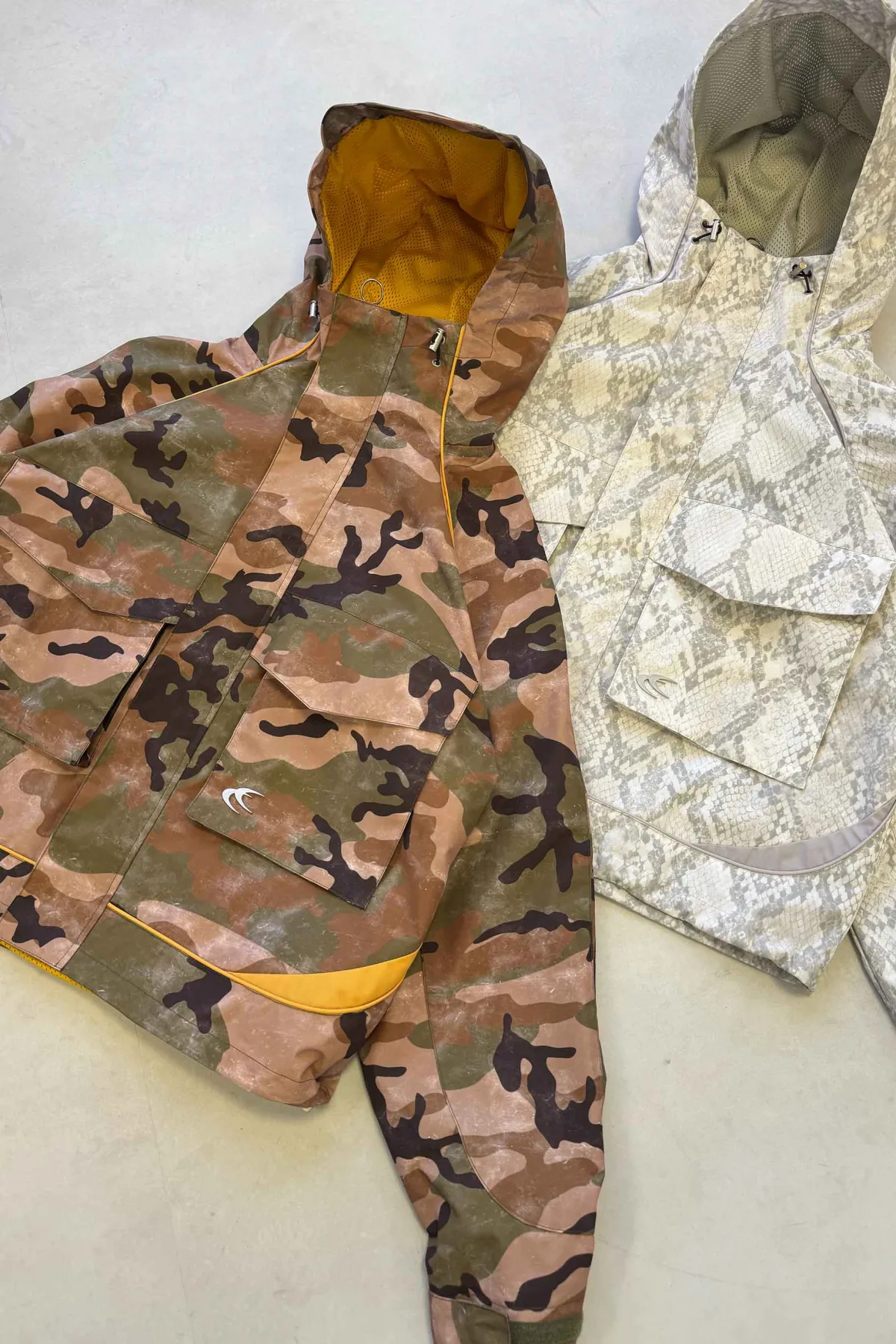 Scuffers Outerwear^Snake Light Grey Windbreaker